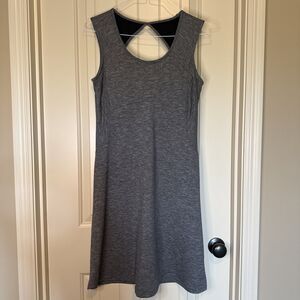 prAna Dress Womens Gray Calico Sleeveless Open Back Built In Bra Sz M Athleisure